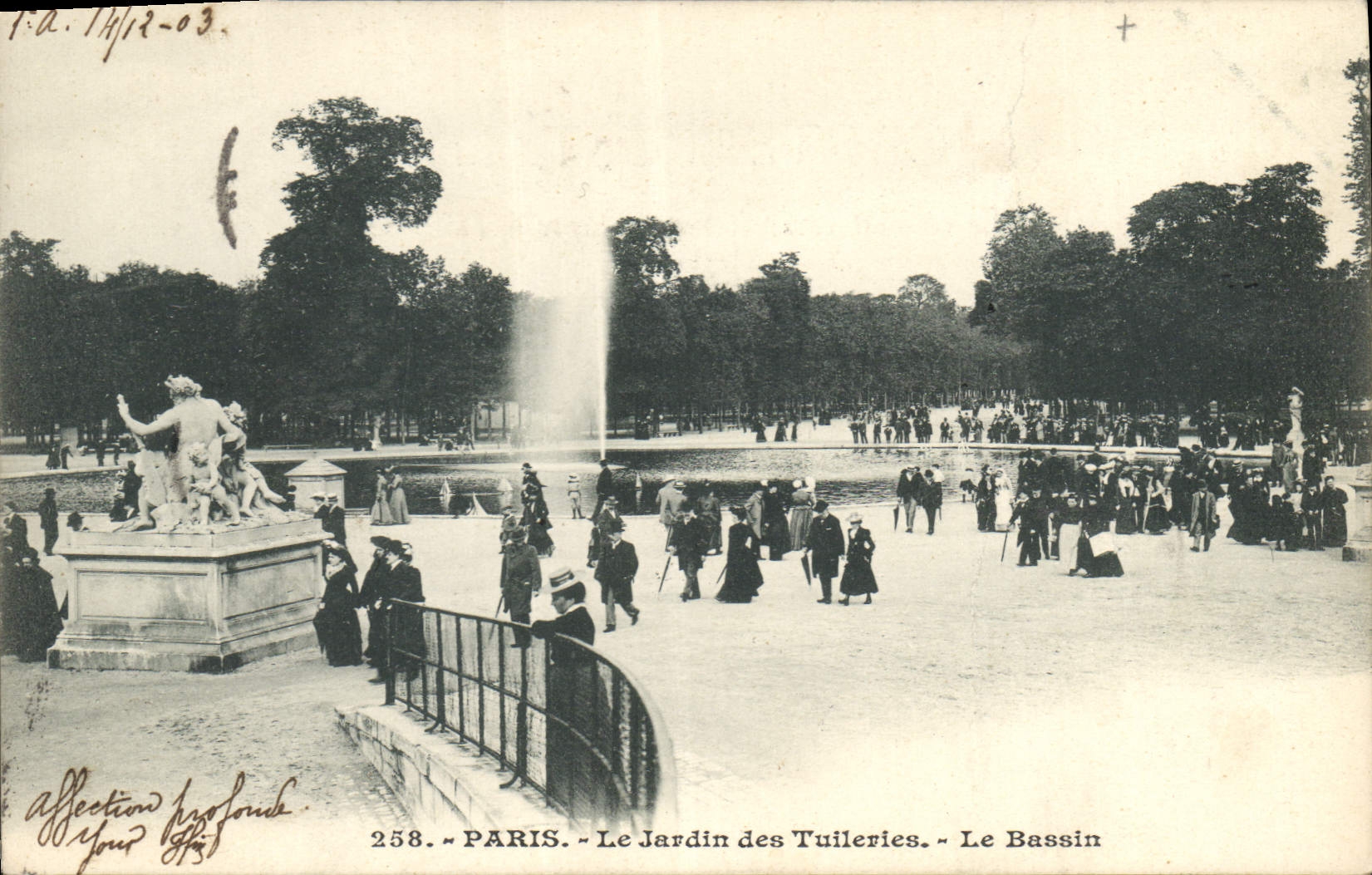 CPA Paris le Jardin des Tuileries le Bassin 