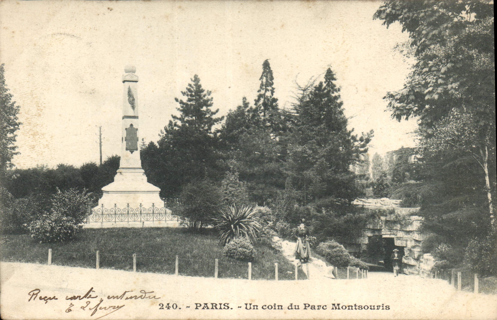 CPA Paris un Coin du Parc Montsouris