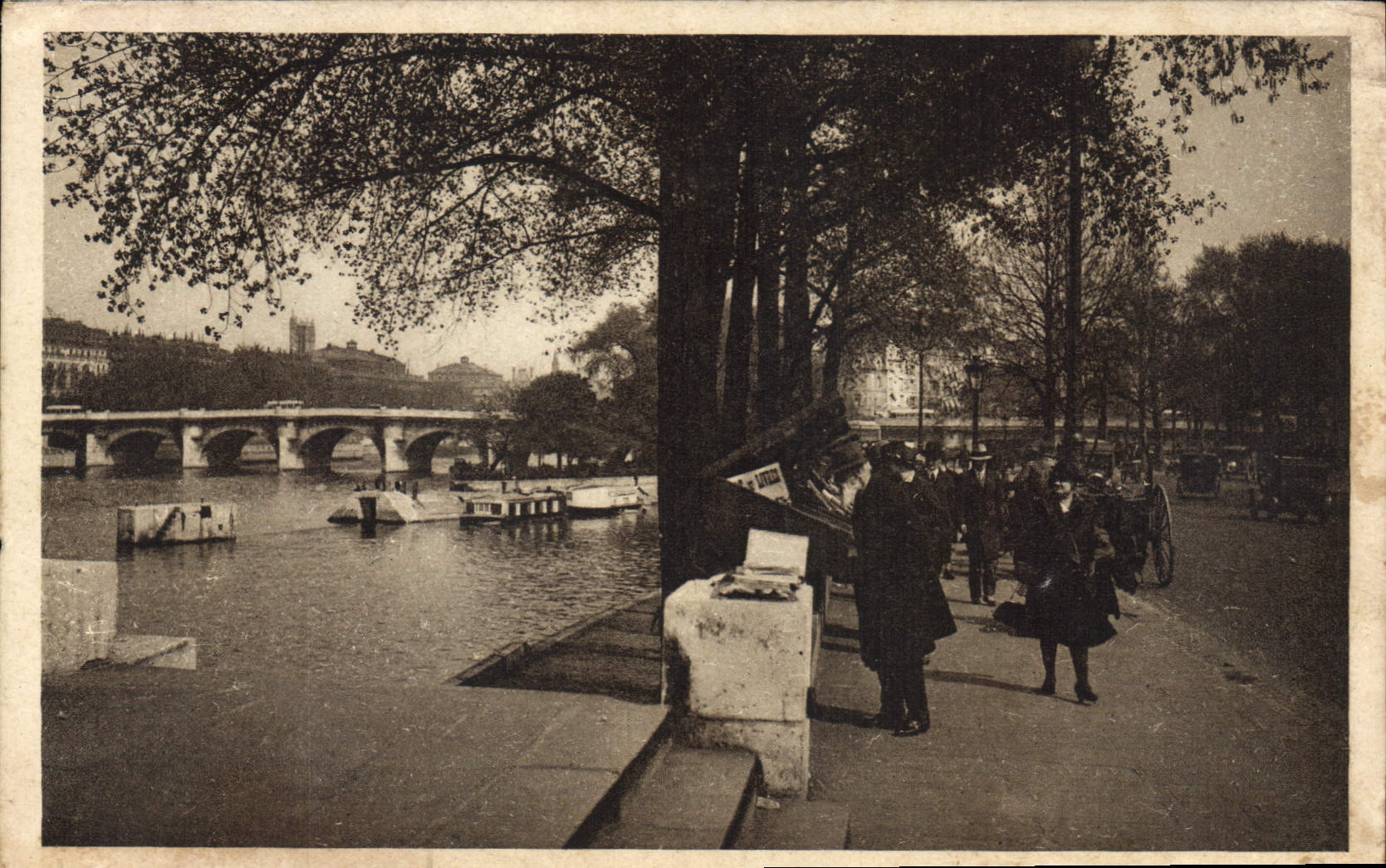 CPA Paris Quai de Conti 