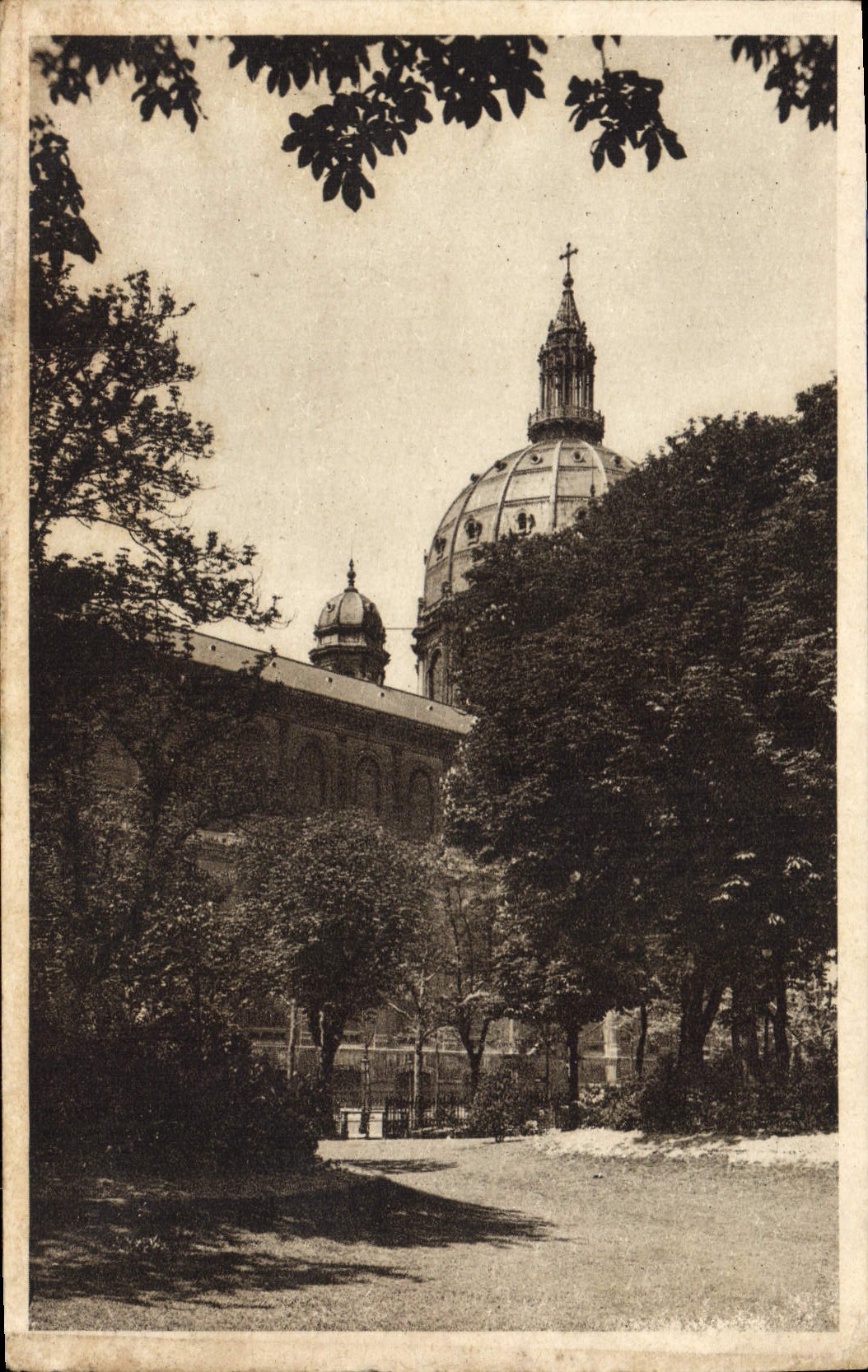 CPA Paris le Square Laborde 