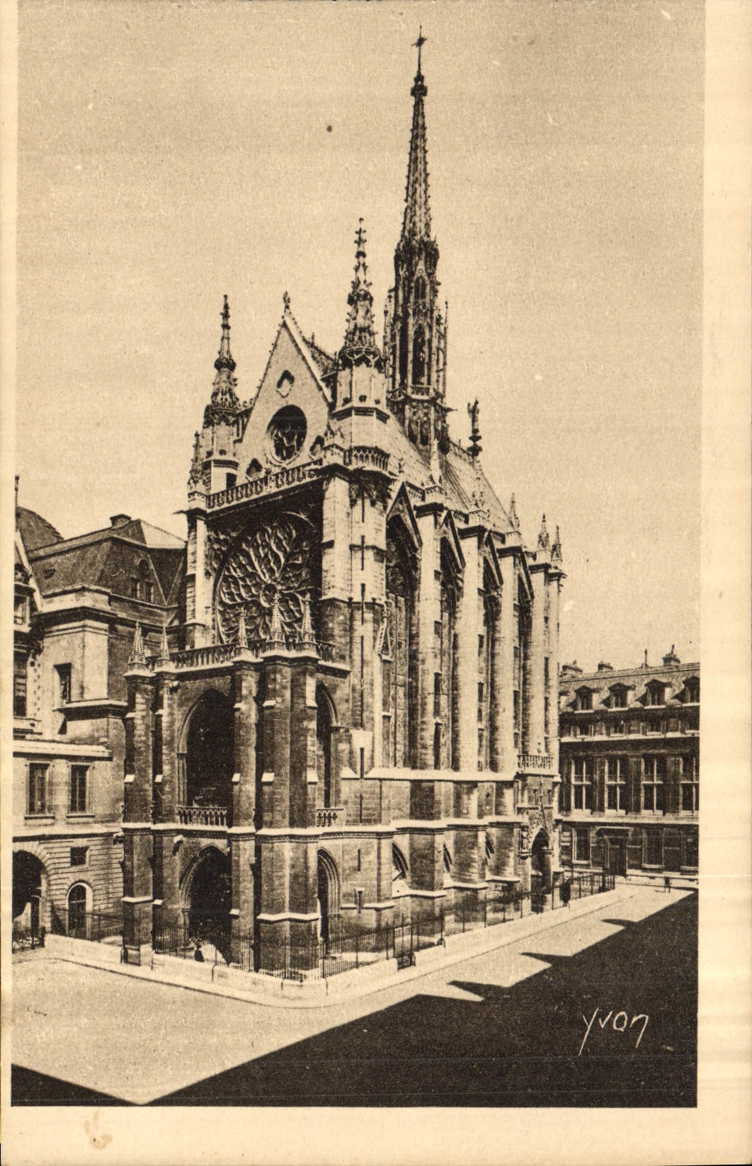 CPA Paris en flanant la Sainte Chapelle 