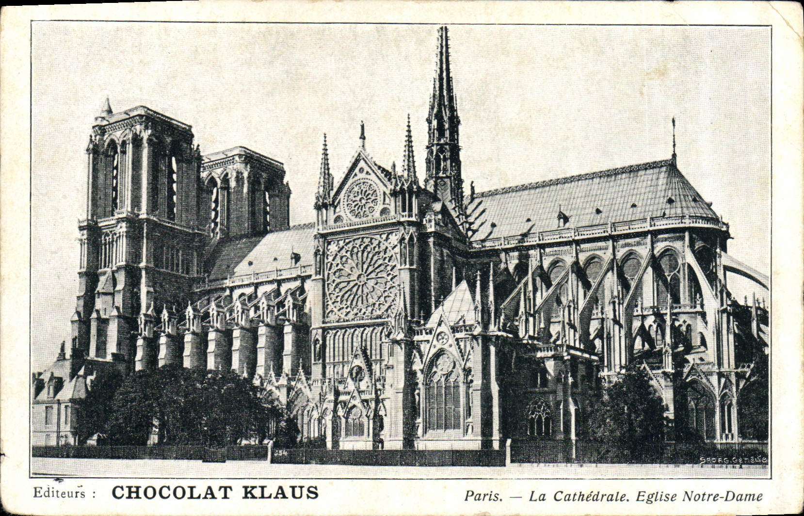 CPA Paris la Cathedrale Eglise Notre Dame 