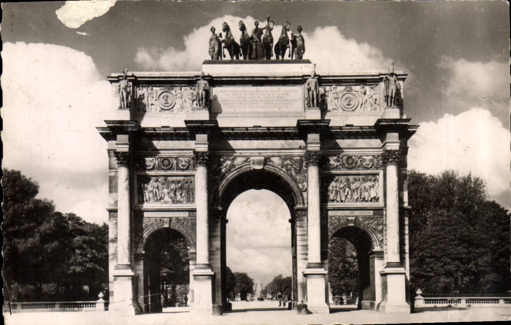 CPA Paris Arc de Triomphe du Carrousel