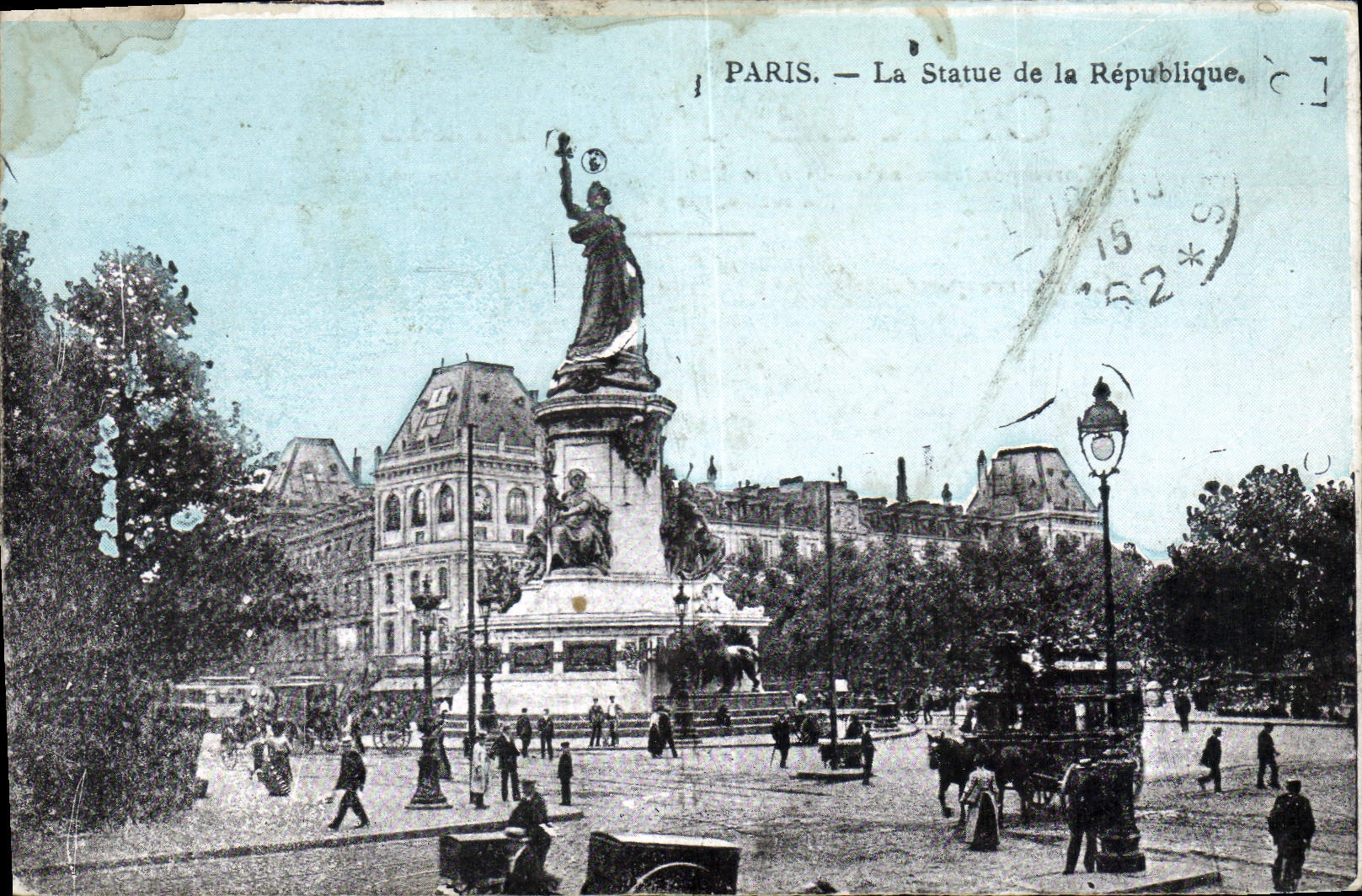 CPA Paris la statue de la Republique 