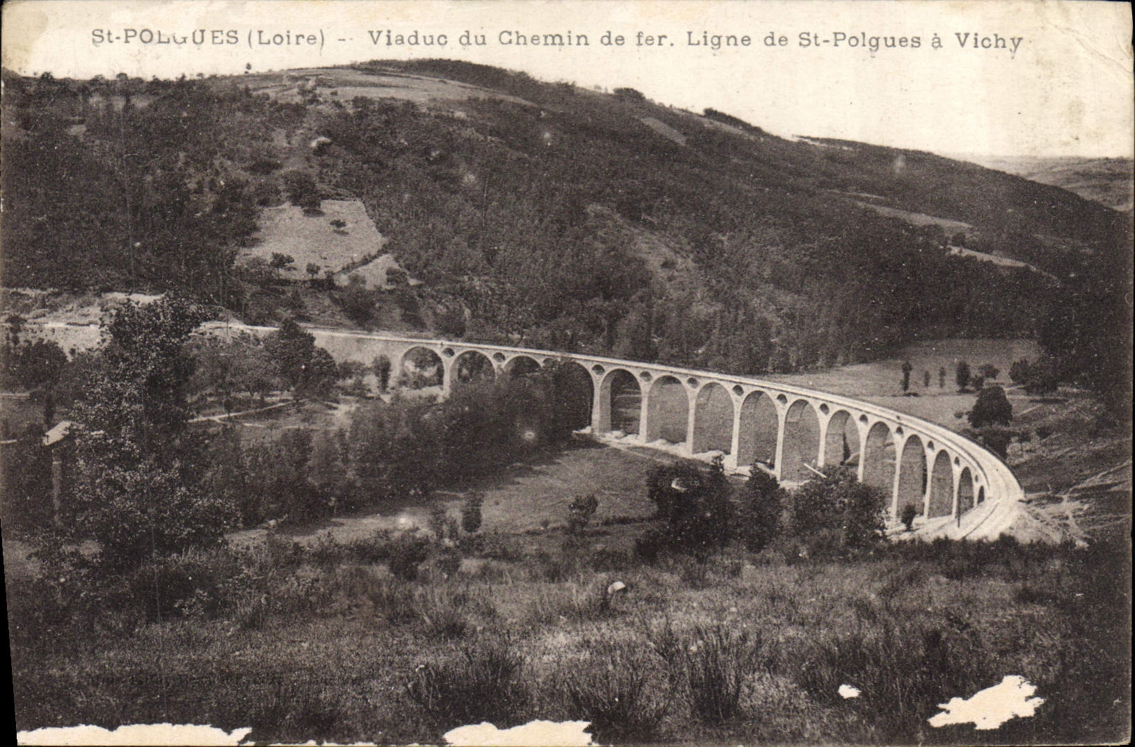 CPA Polgues Loire Viaduc du chemin de fer Ligne de St Polgues a Vichy 