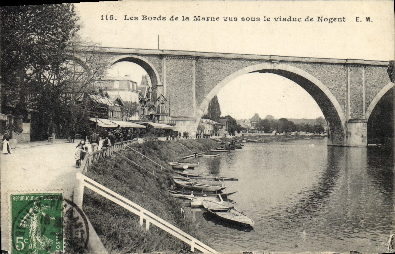 CPA Les Bords de la Marne vus sous le Viaduc de Nogent
