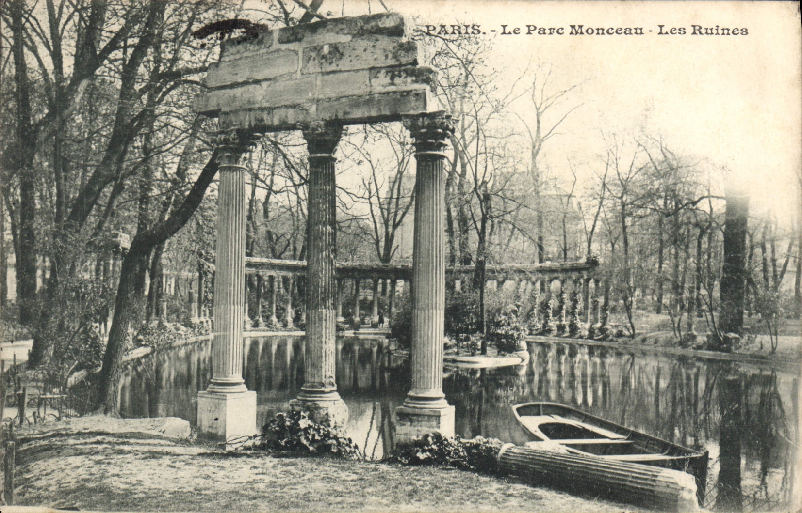 CPA Paris le Pac Monceau les Ruines