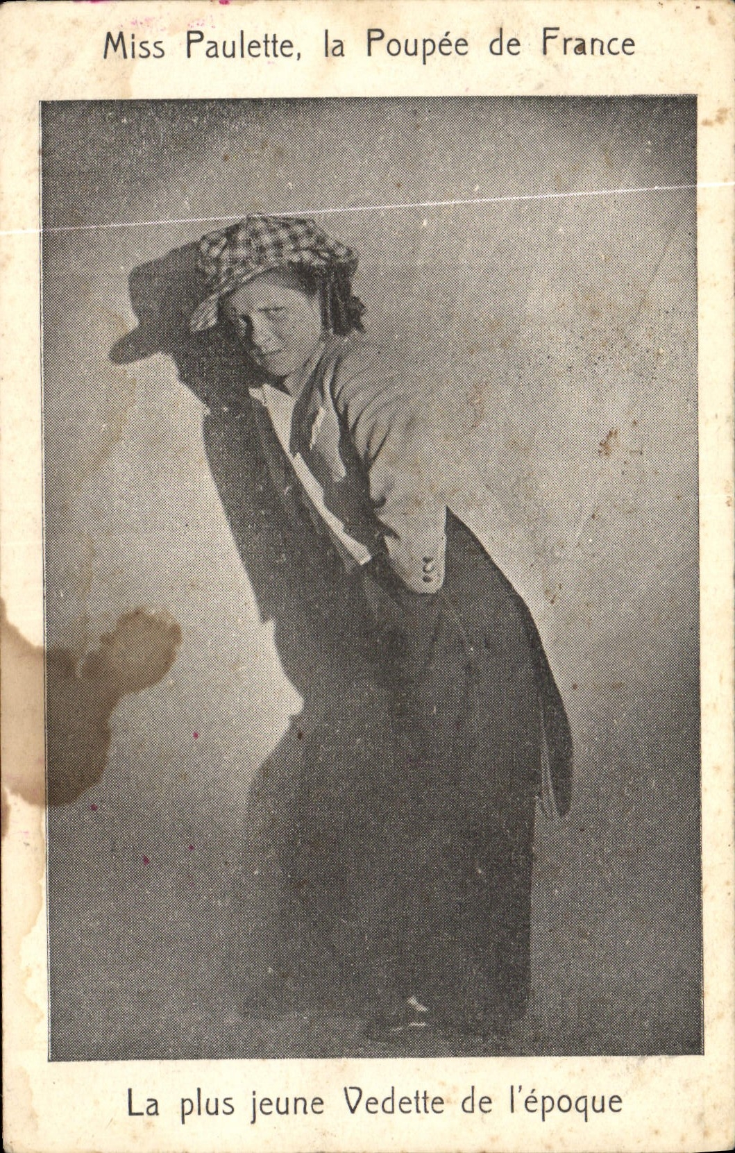 CPA Miss Paulette la Poupee de France le Plus Jeune Vedette de l'epoque 