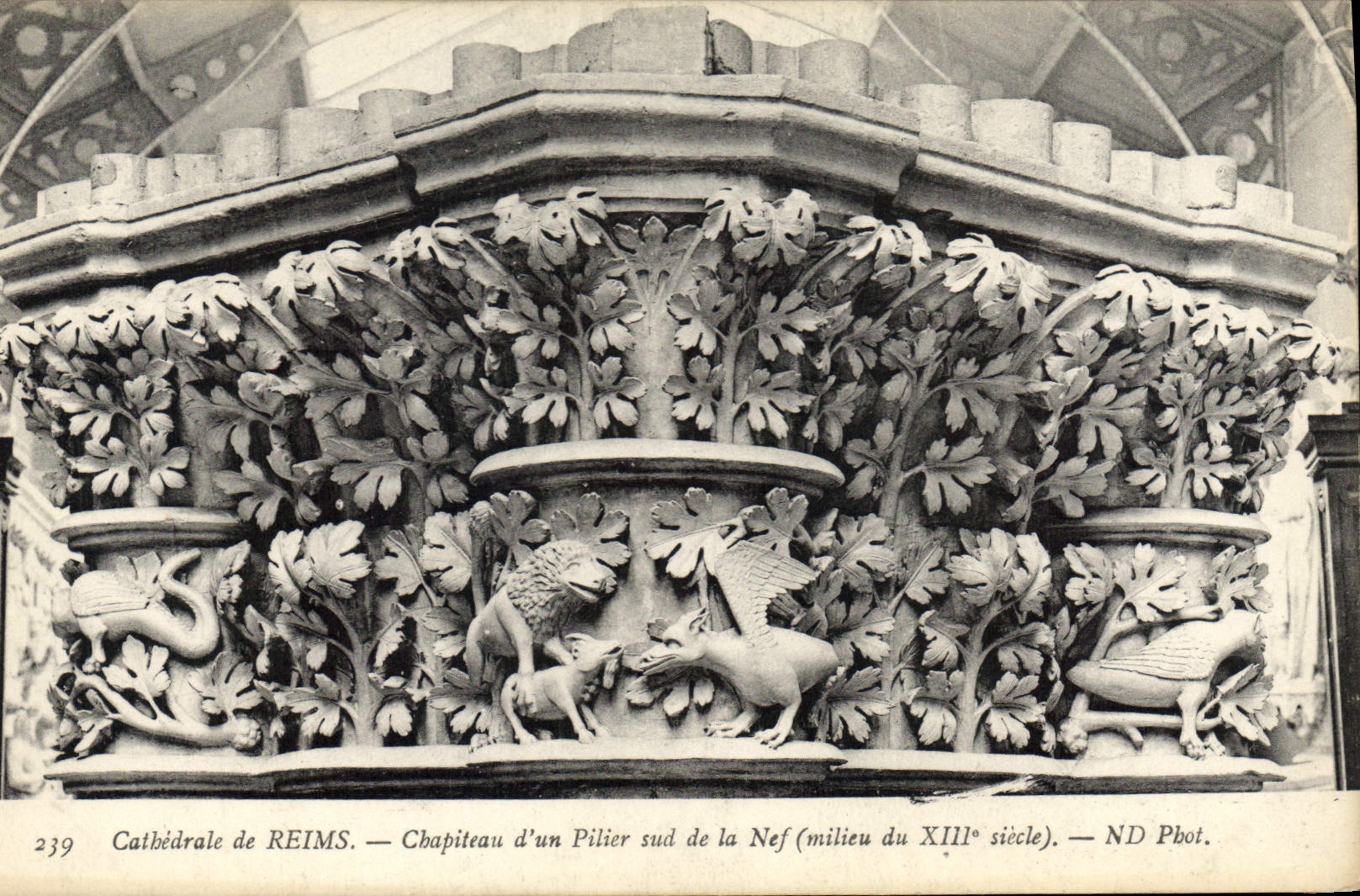 CPA Cathedrale de Reims Chapiteau d'un Pilier Sud de la Nef Milieu du XIII siecle