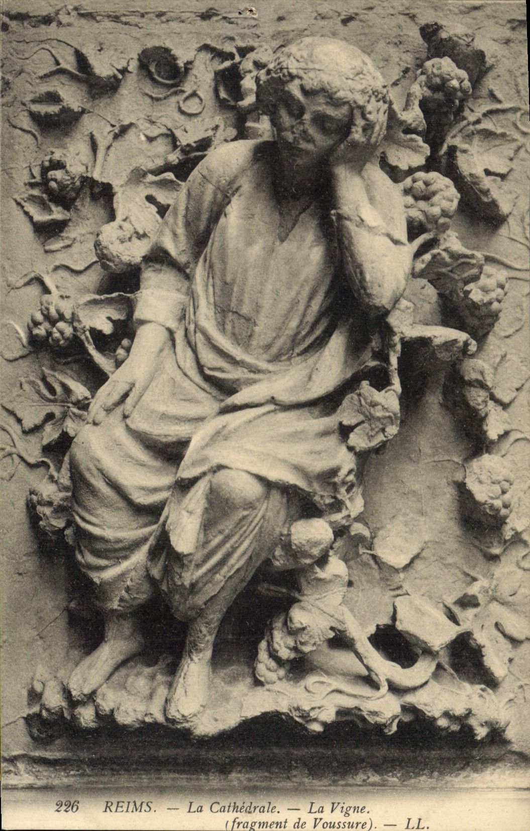 CPA Reims la Cathedrale La Vigne Fragment de Voussure