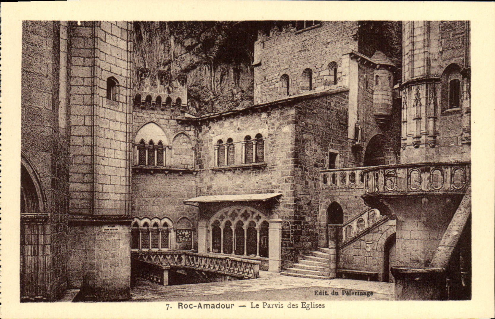 CPA Roc Amadour le Parvis des Eglises 