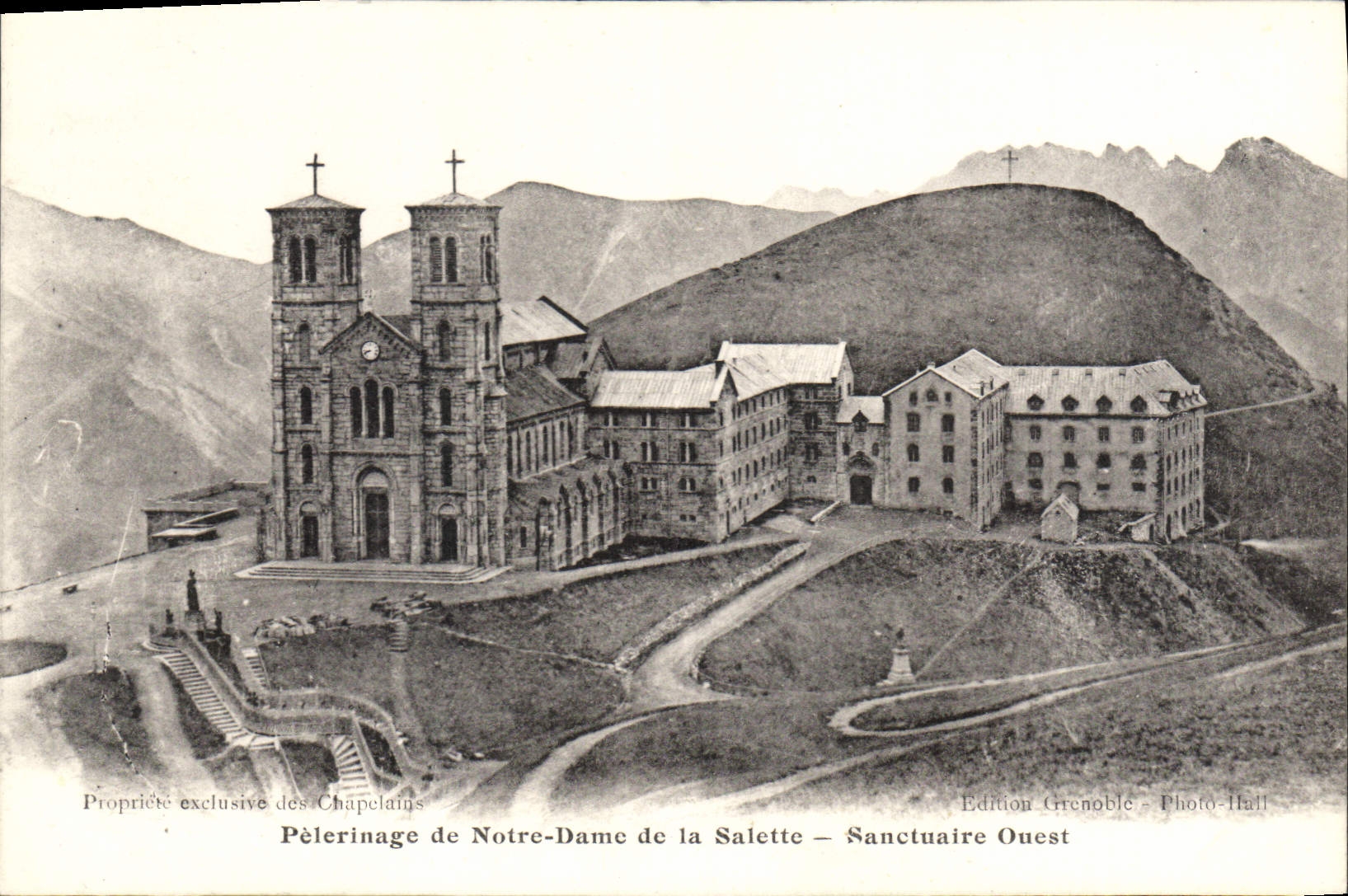 CPA Pelerinage de Notre Dame de la Salette Sanctuaire Ouest
