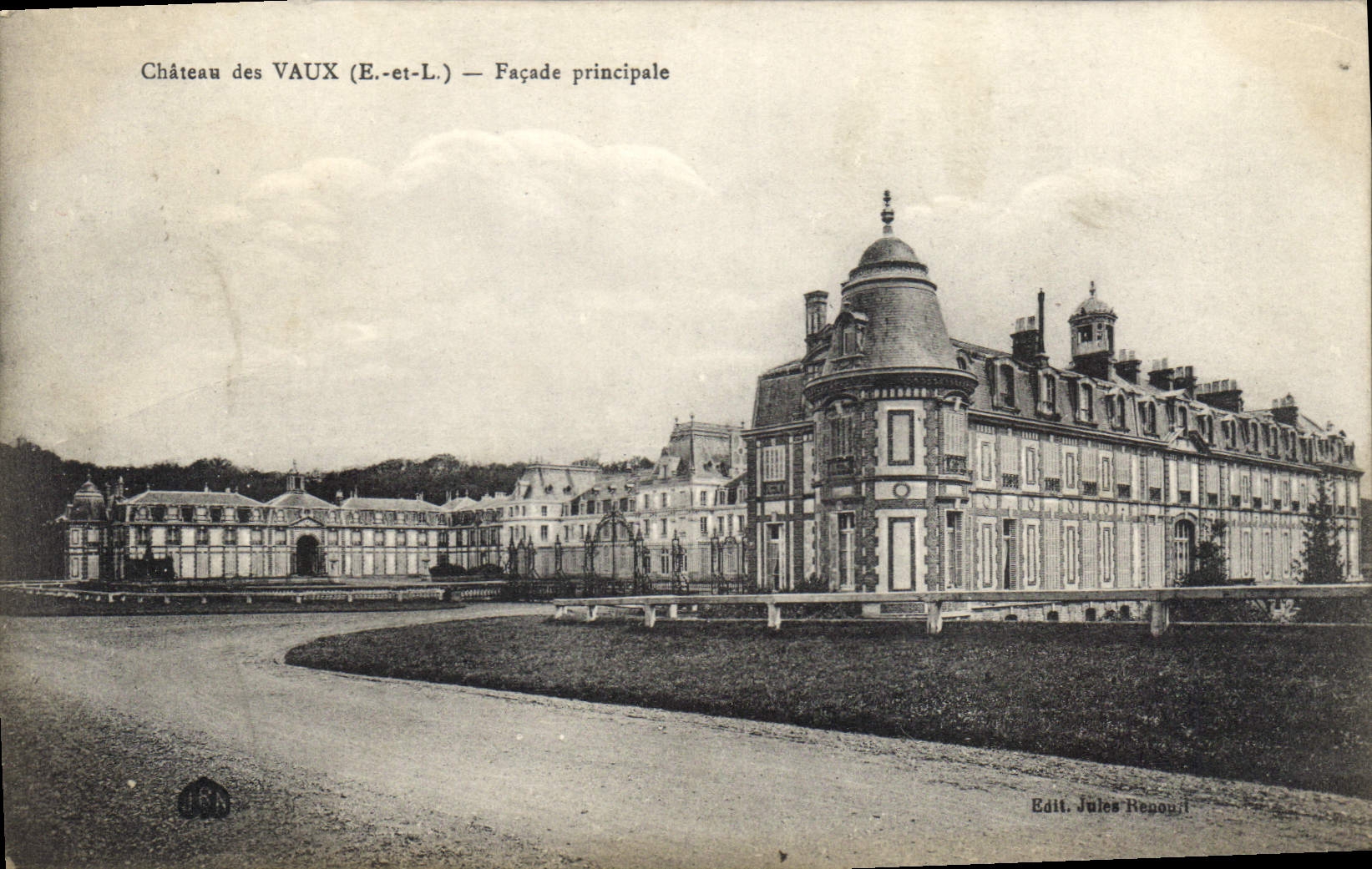 CPA Chateau des Vaux E et L Facade principale