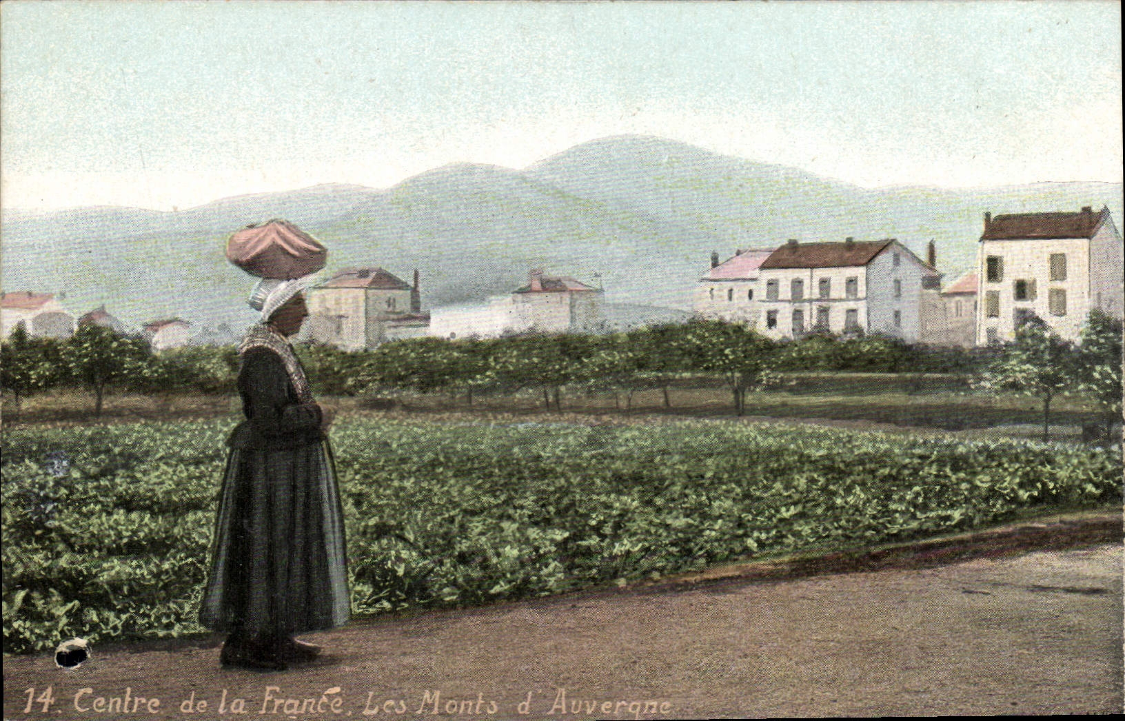 CPA Centre de la France Les Monts d'Auvergne