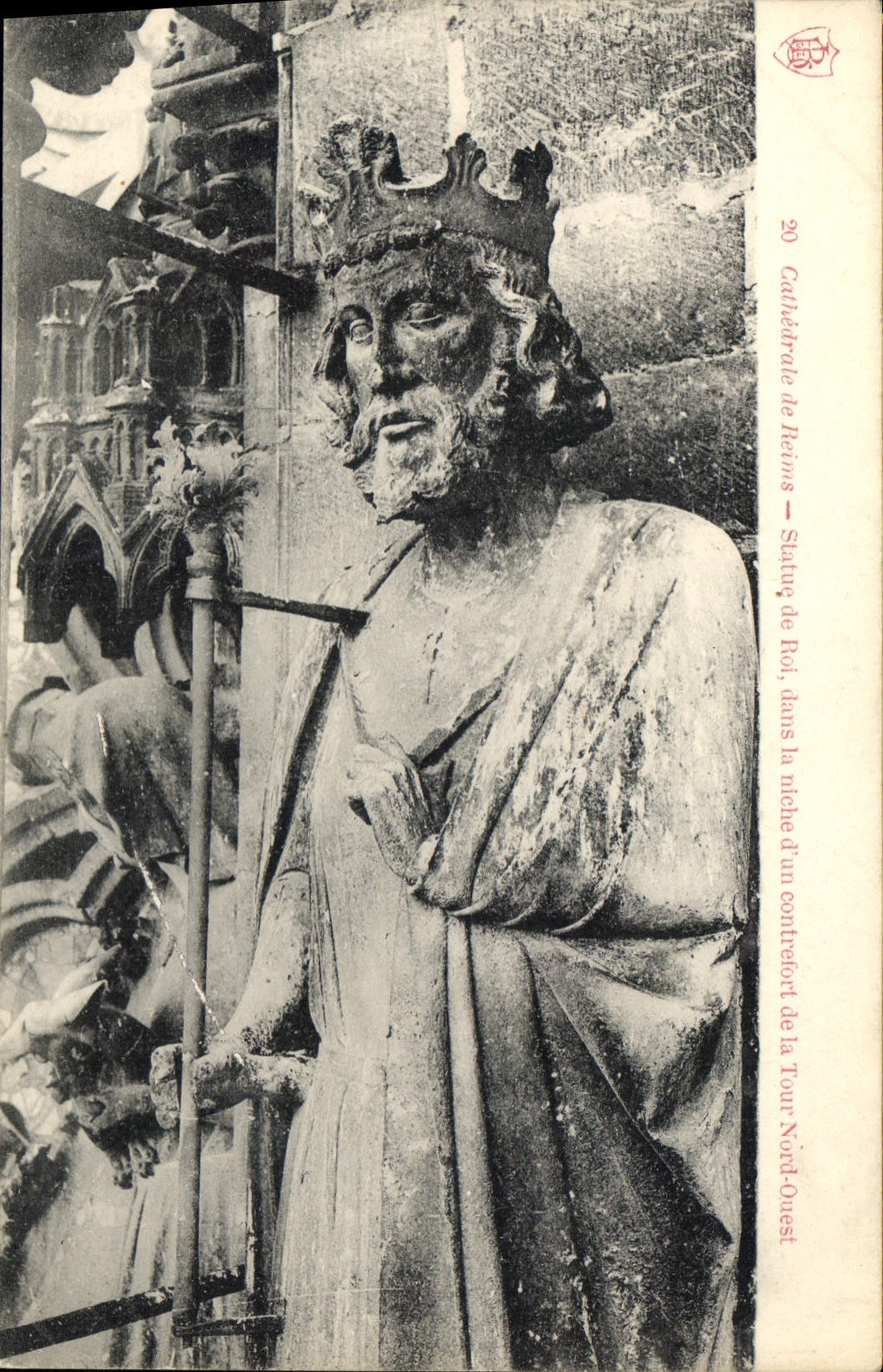 CPA Cathedrale de Reims Statue de roi