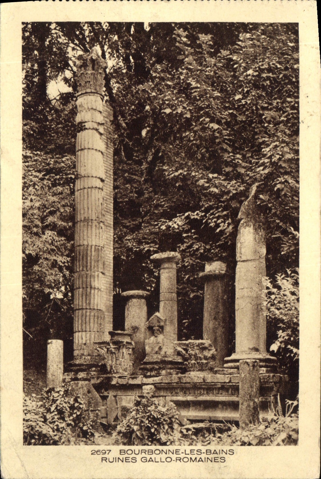 CPA Bourbonne les Bains Ruines Gallo Romaines 