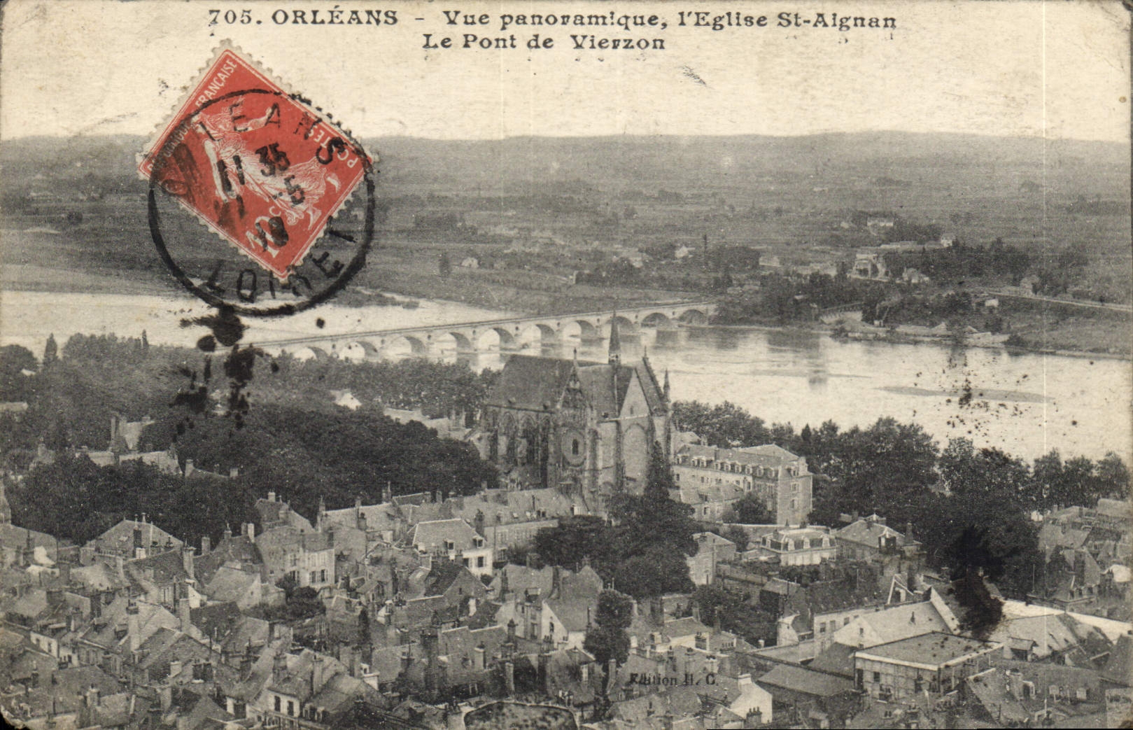 CPA Orleans Vue panoramique l'Eglise St Aignan Le Pont de Vierzon 