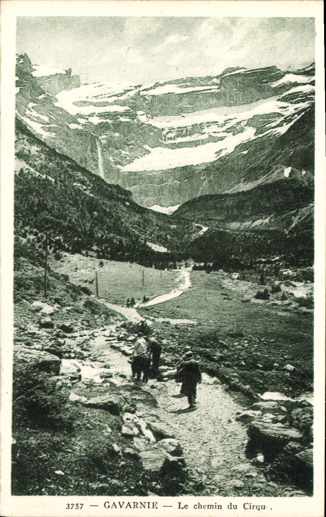 CPA Gavarnie Le chemin du Cirqu 