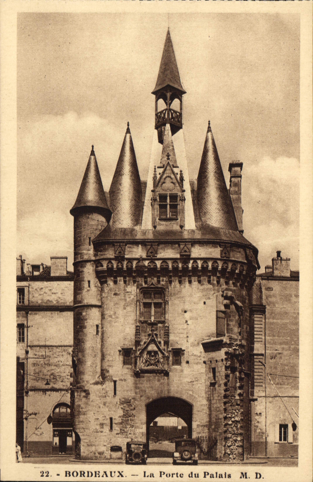 CPA Bordeaux La Porte du Palais 