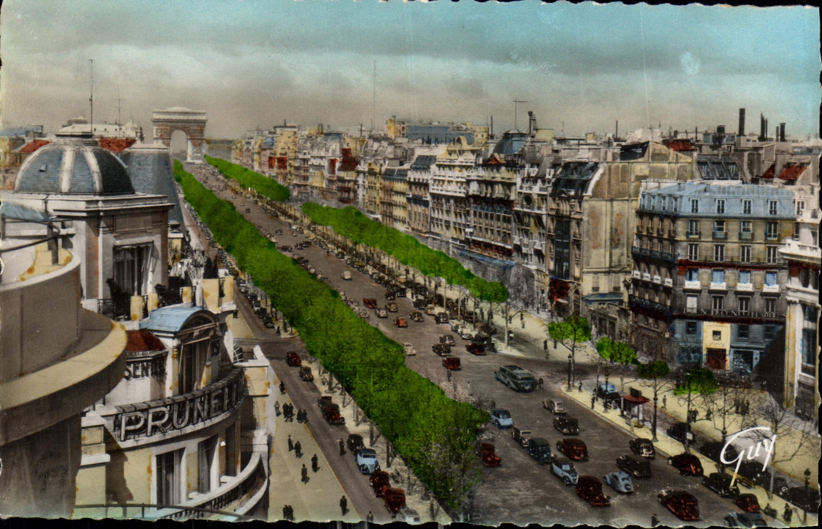 CPA Paris Avenue des Champs Elysees 