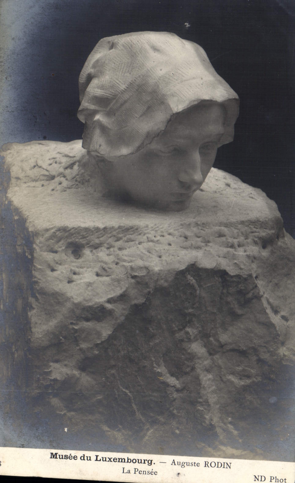 CPA Musee du Luxembourg Auguste Rodin La Pensee 