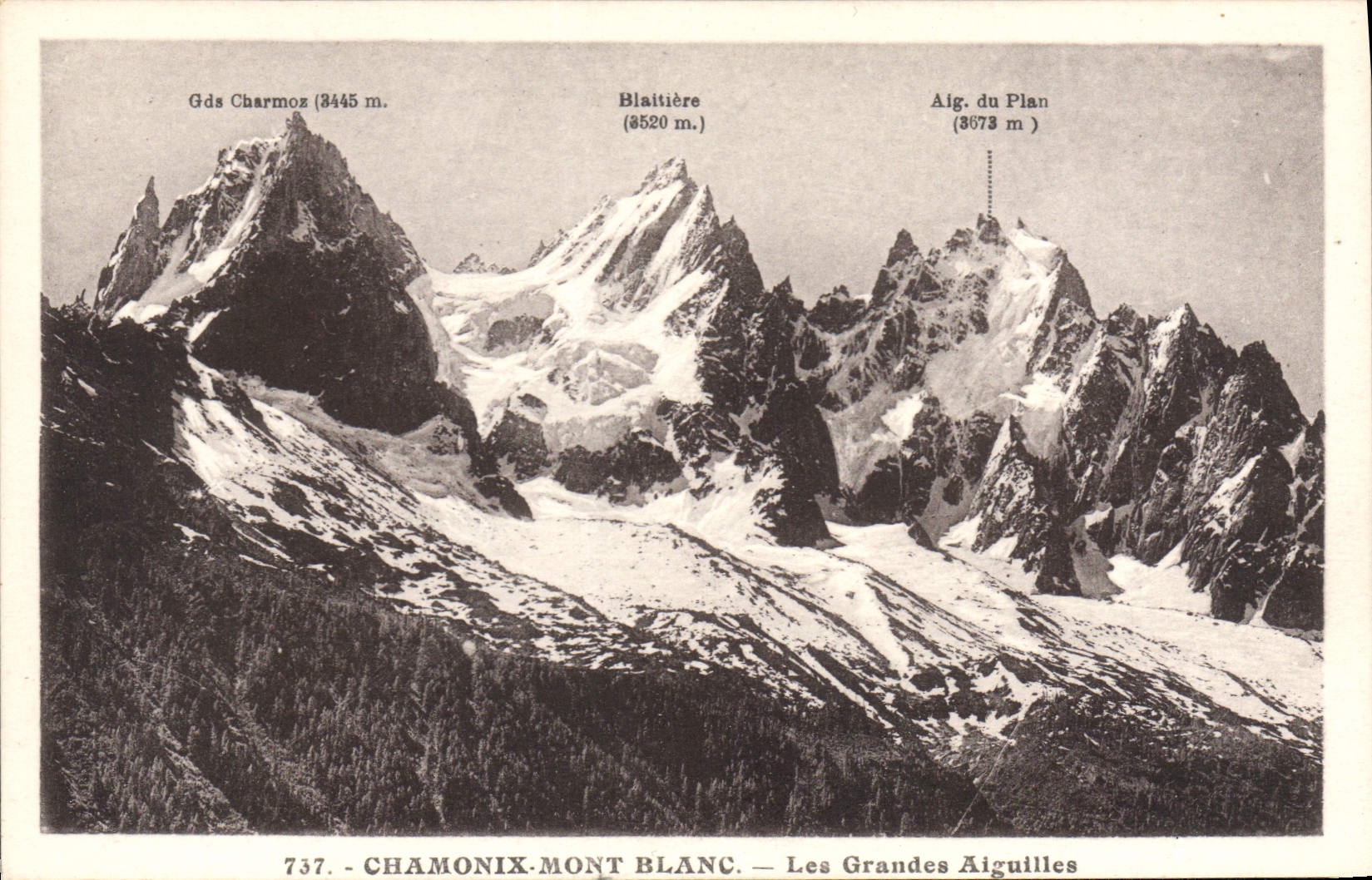 CPA Chamonix Mont Blanc Les Grandes Aiguilles 