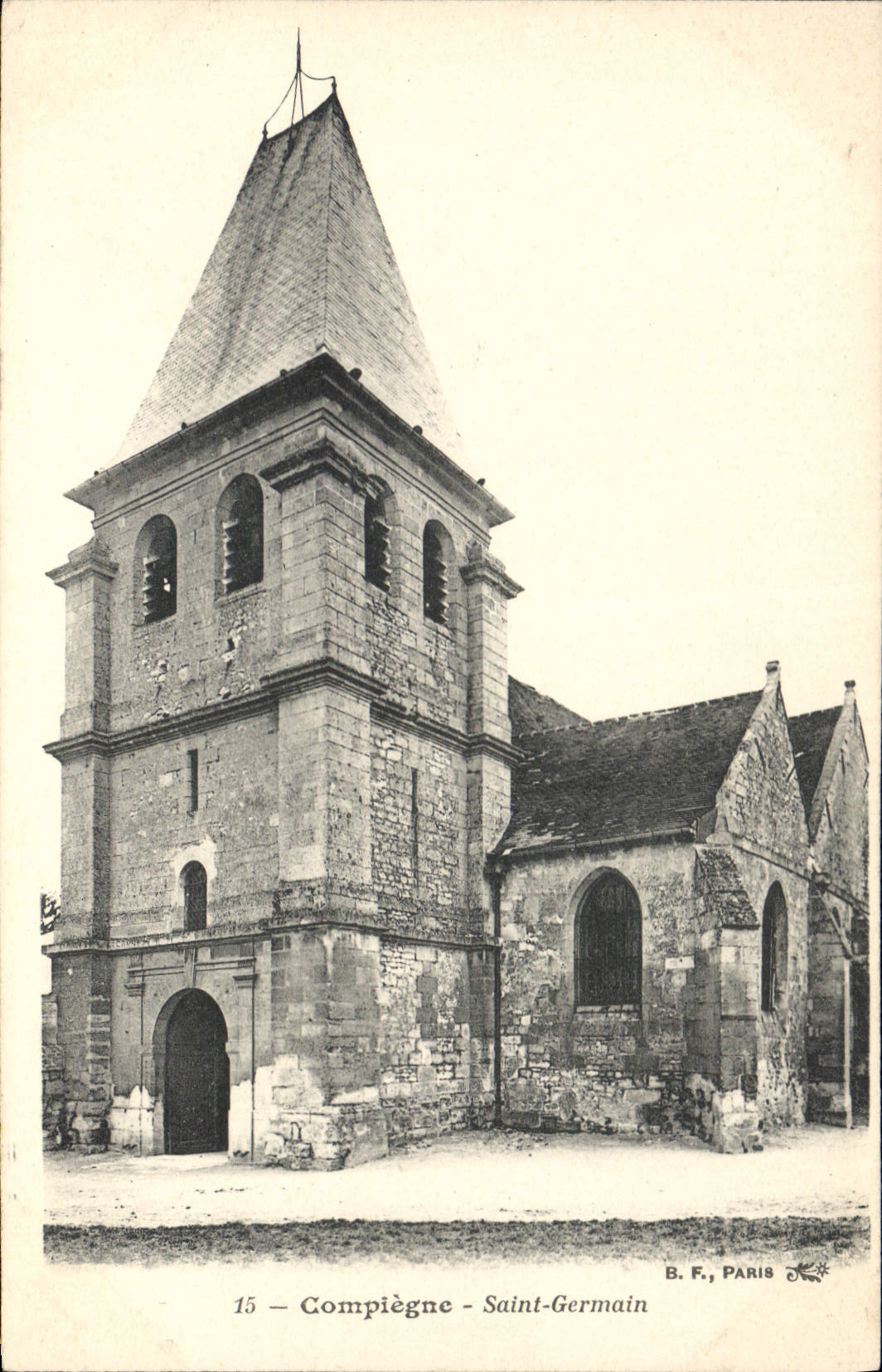 CPA Compiegne Sainte Germain 