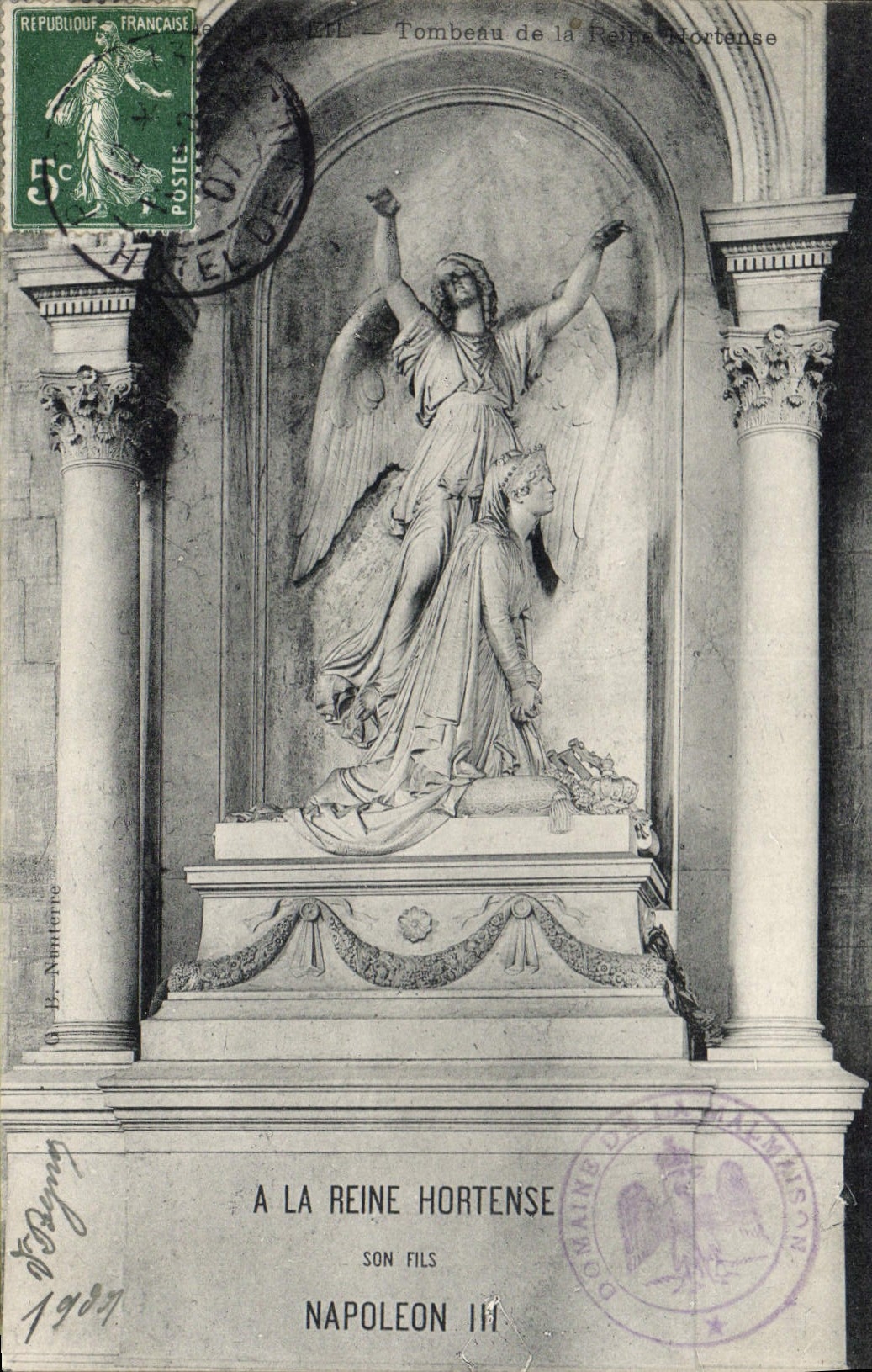 CPA A La Reine Hortense Napoleon III