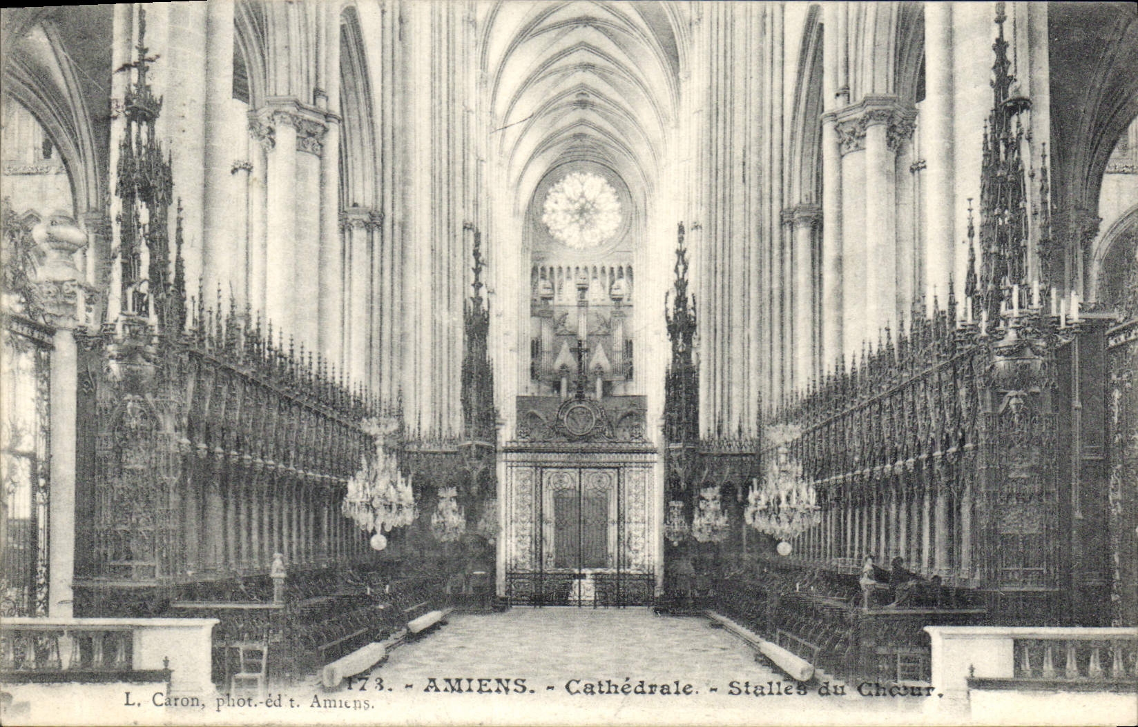 CPA Amiens Cathedrale Stalles du Choeur Orgue