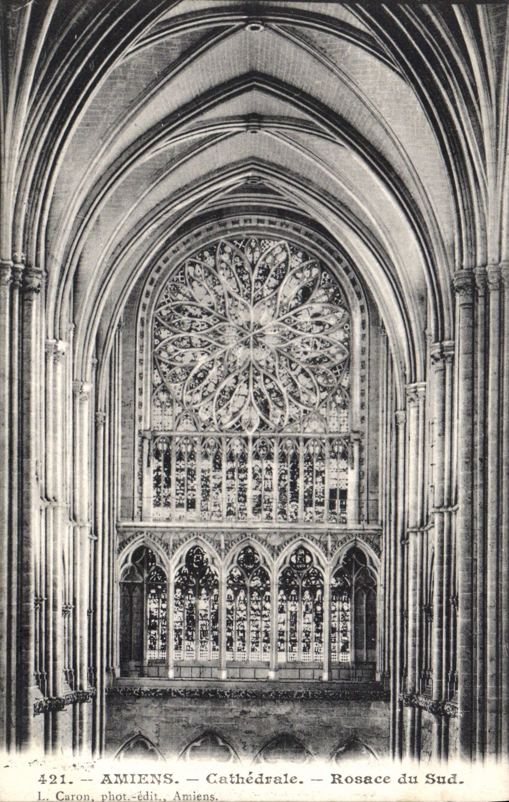 CPA Amiens Cathedrale Ronace du Sud 