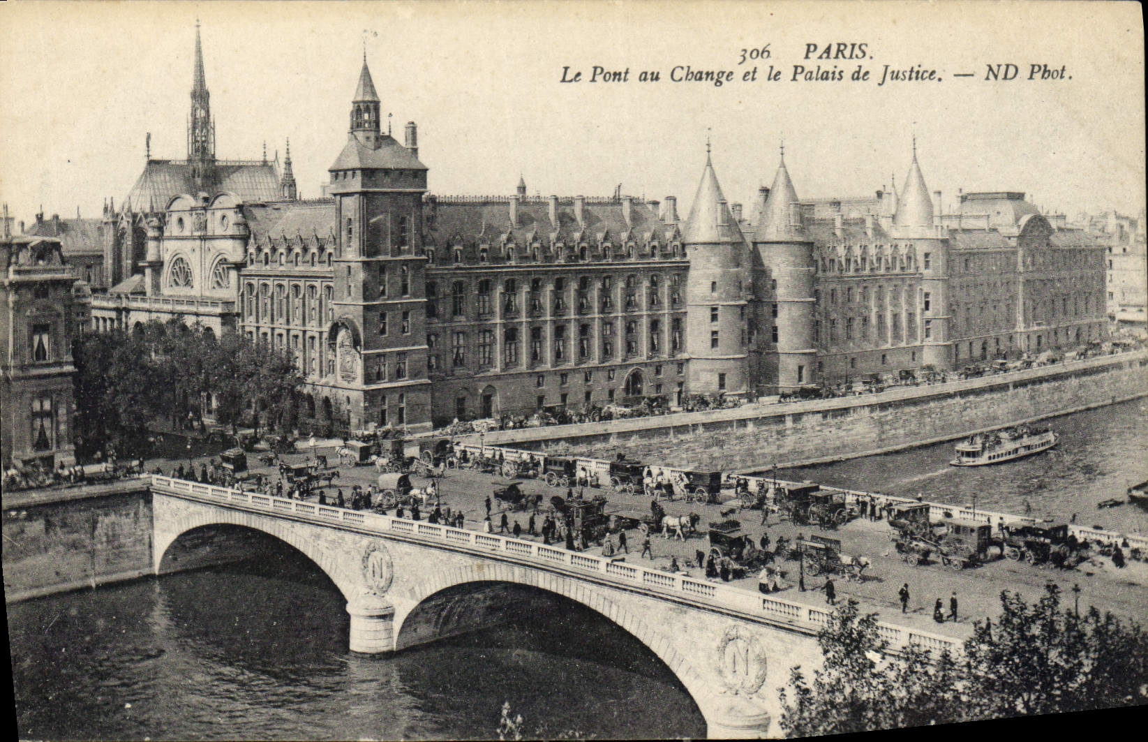 CPA Paris Le Pont au Change et le Palais de Justice