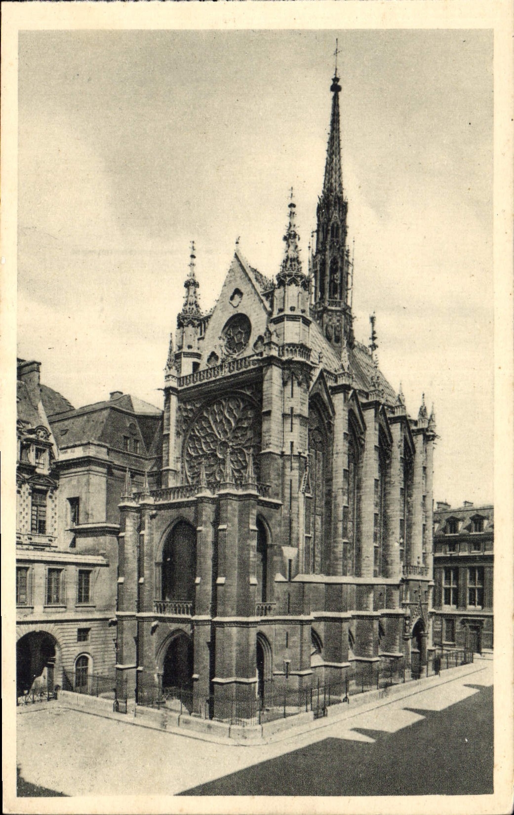 CPA Paris La Sainte Chapelle 