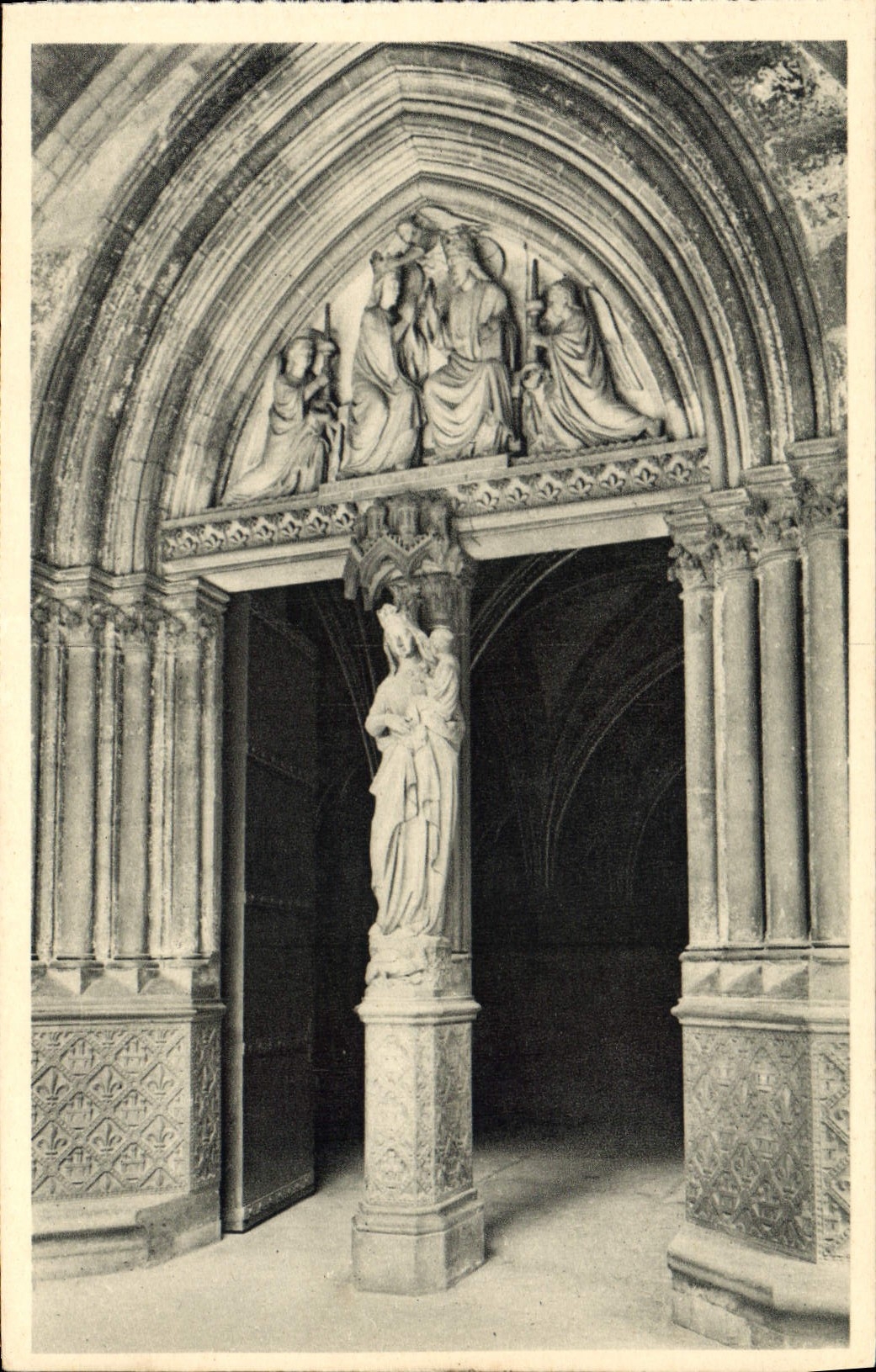 CPA Paris La Sainte Chapelle 