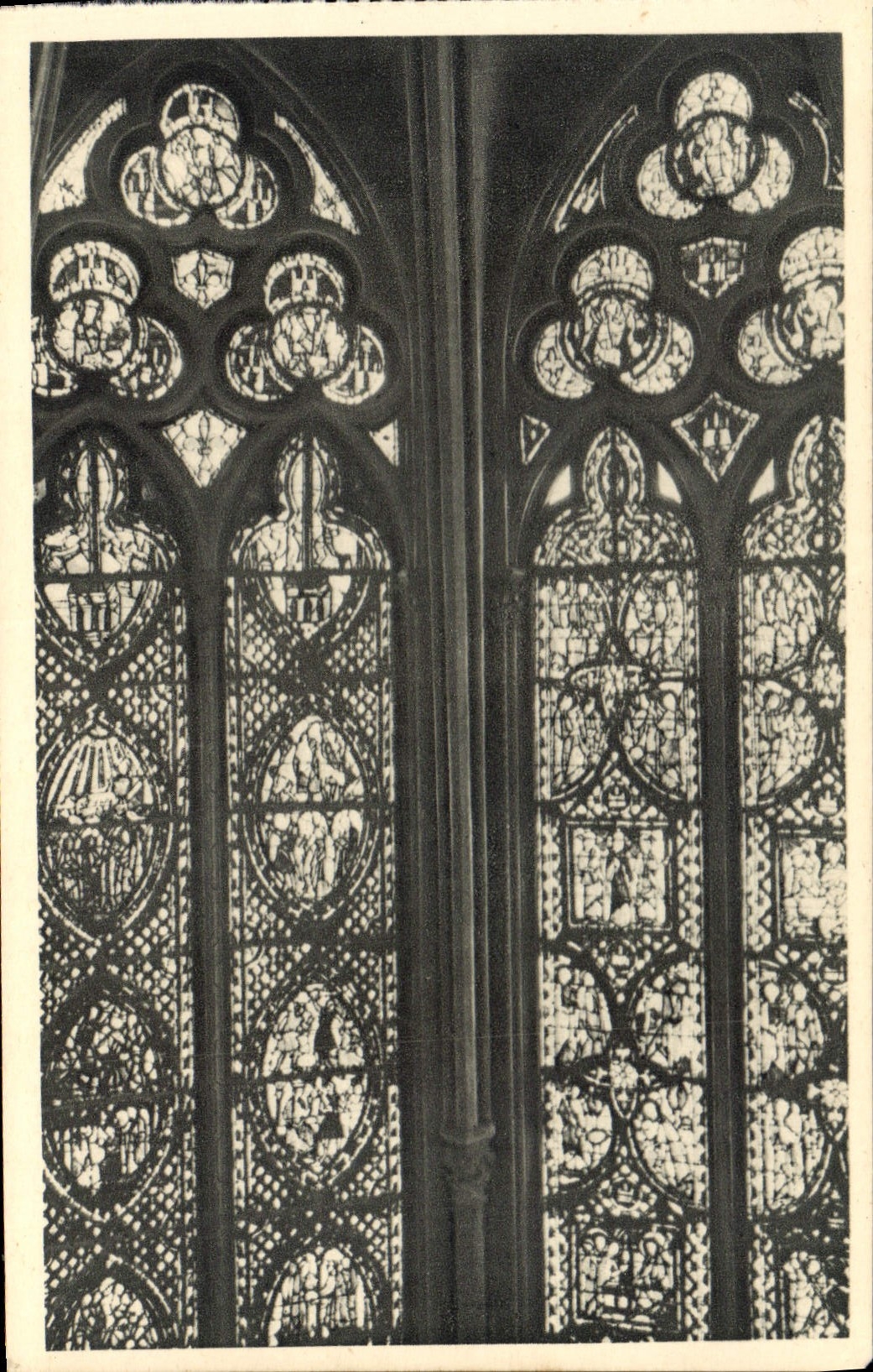 CPA Paris La Sainte Chapelle Chapelle haute