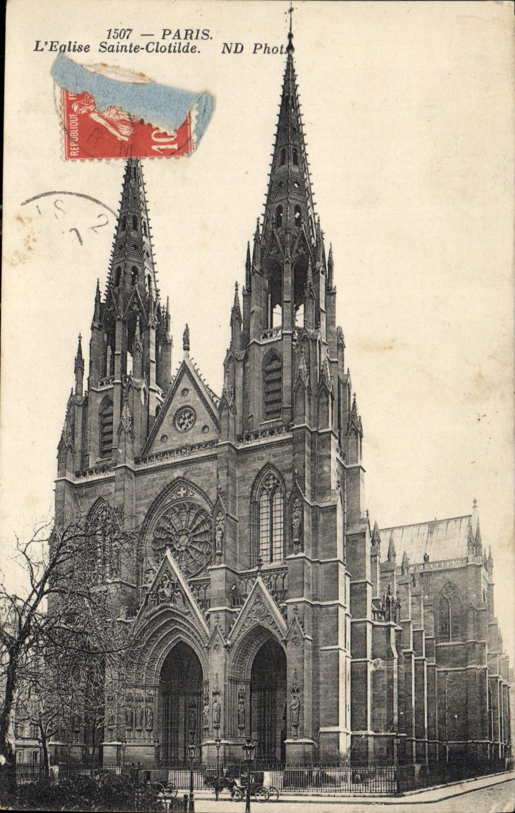 CPA Paris L'Eglise Saint Clotilde 