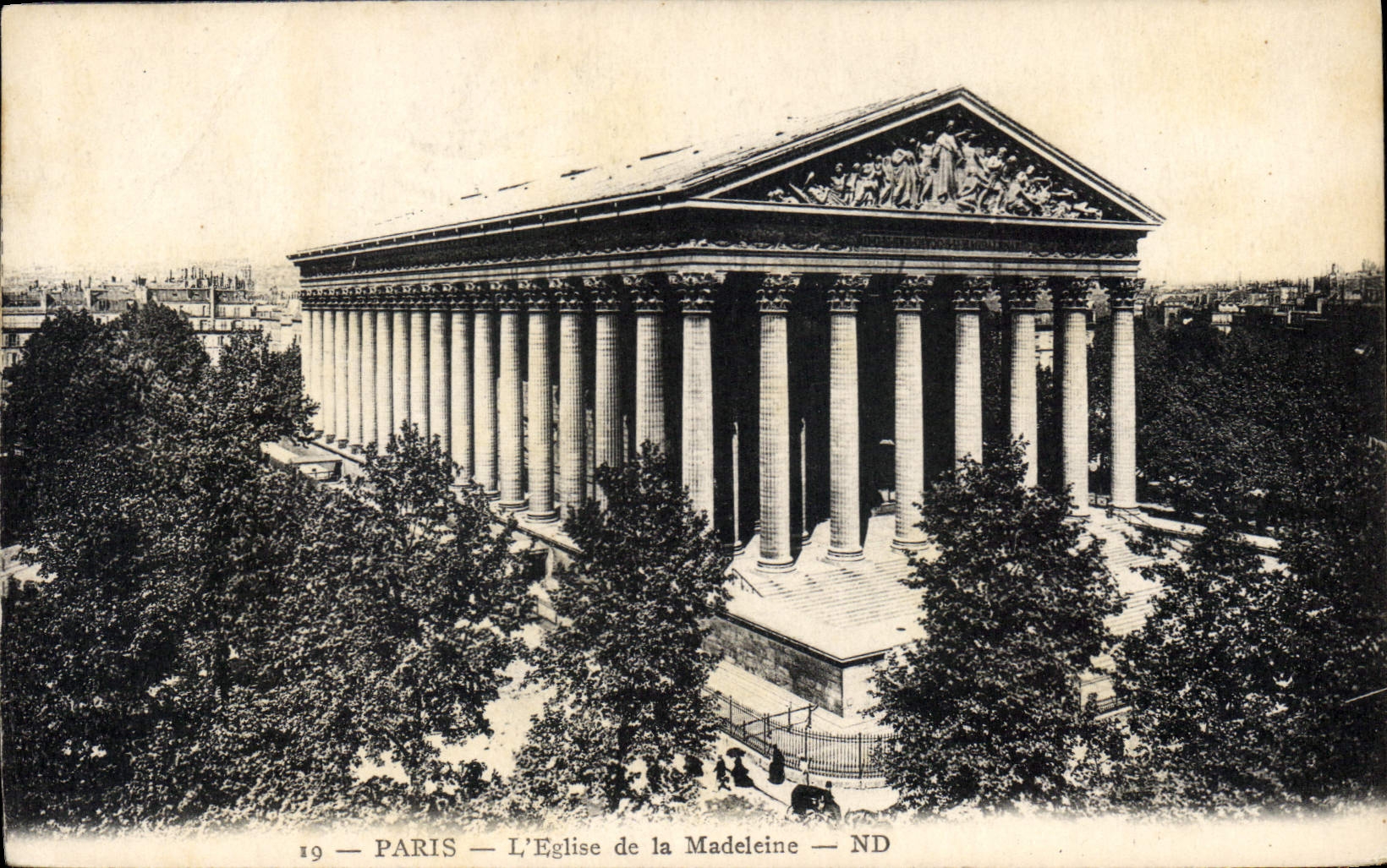 CPA Paris L'Eglise de la Madeleine 
