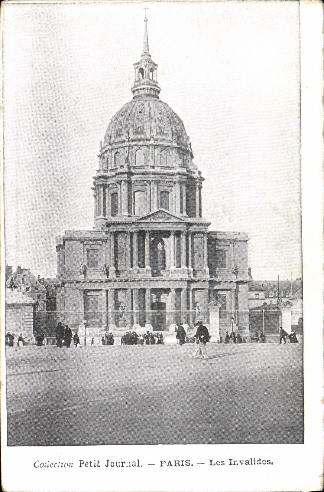 CPA Paris Les Invalides