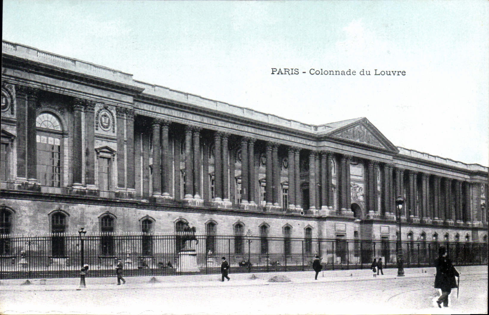 CPA Paris Colonnade du Louvre 