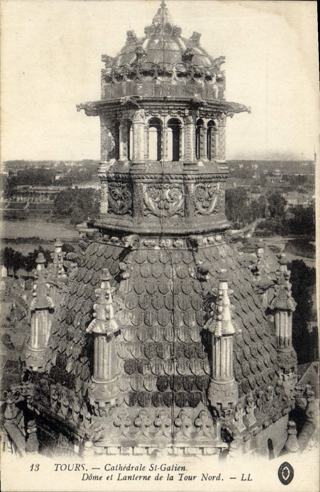 CPA Tours Cathedrale St Galien Dome et Lanterne de la Tour Nod 