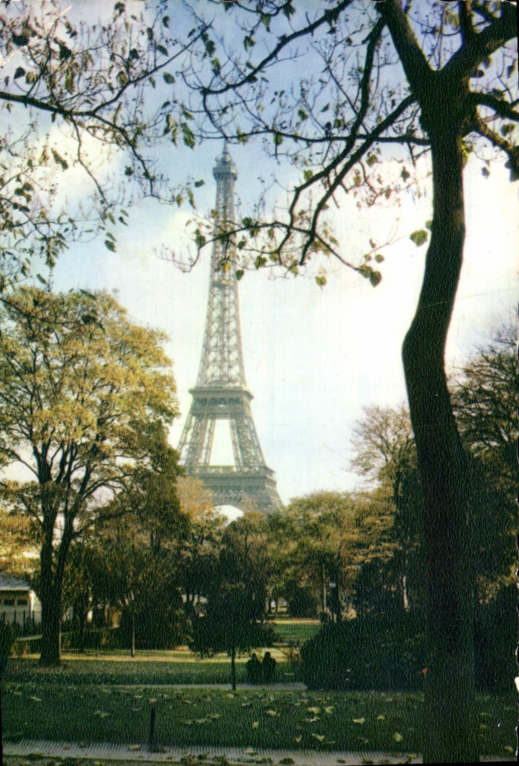 CPA Paris La Tour Eiffel 
