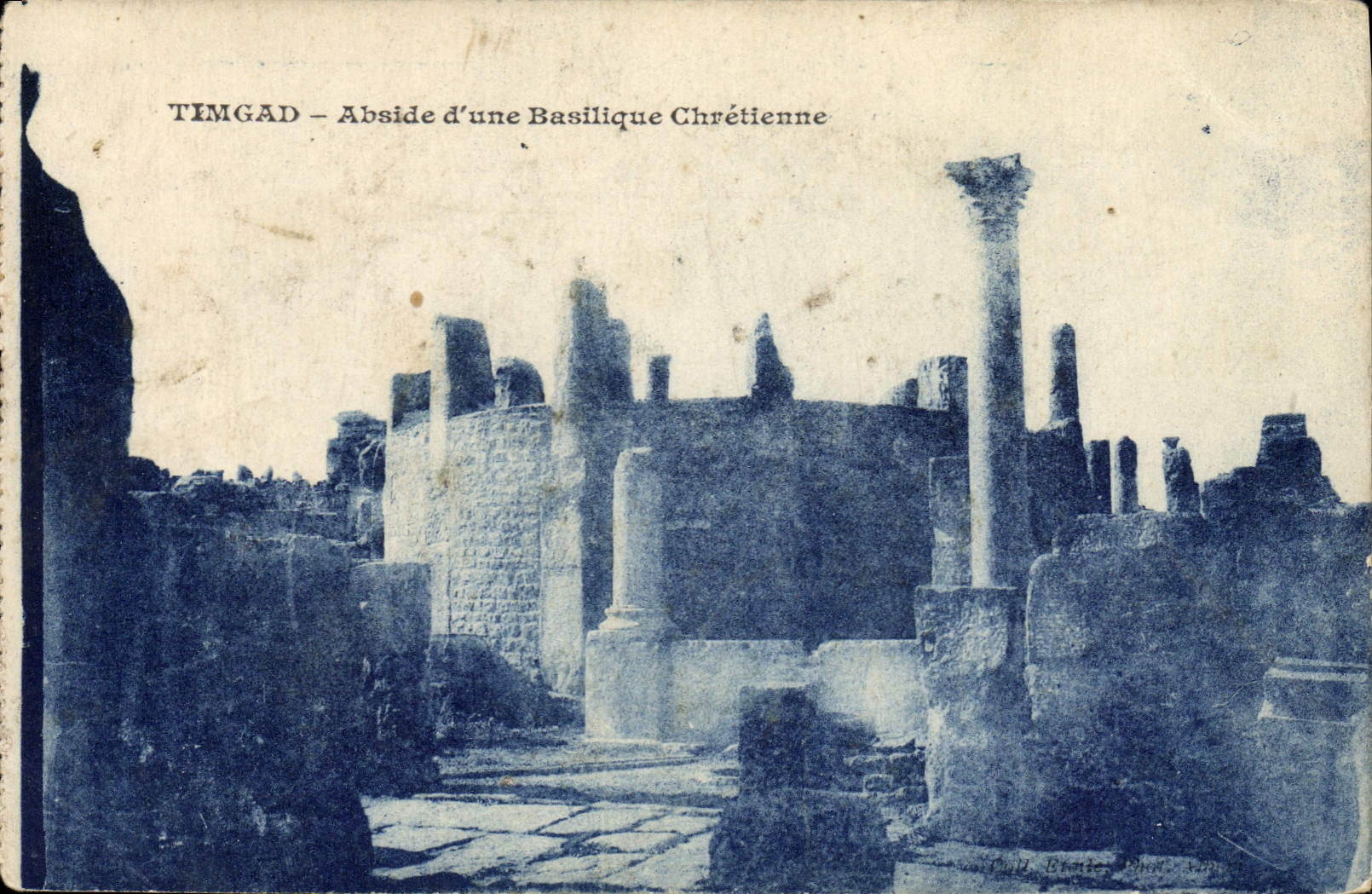 CPA Timgad Abside d'une Basilique Chretienne