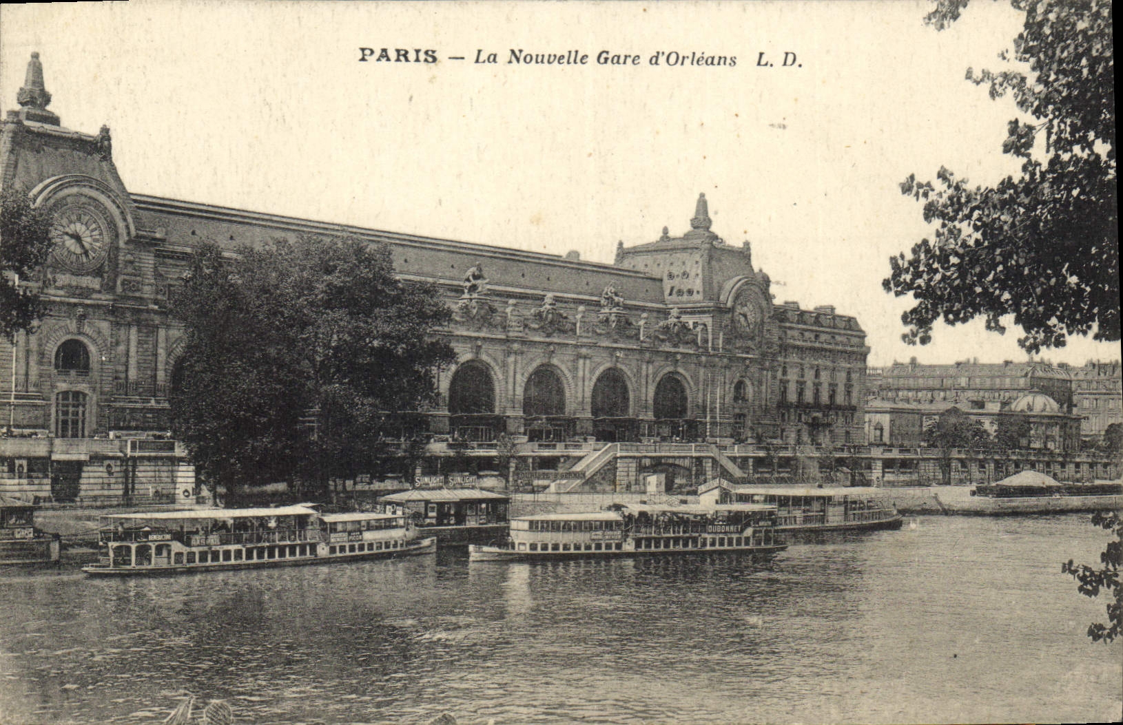 CPA Paris La Nouvelle Gare d'Orleans Bateaux