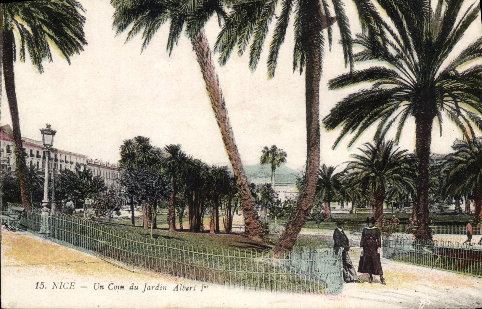 CPA Nice un Coin du Jardin Albert Ier 
