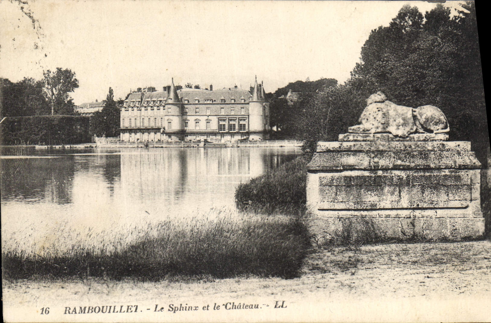 CPA Rambouillet le Sphinx et le Chateau