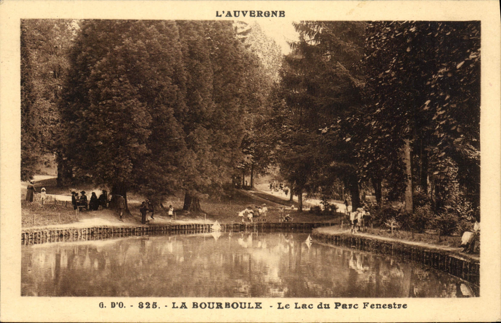 CPA L'Auvergne la Bourboule le Lac du Parc Fenestre