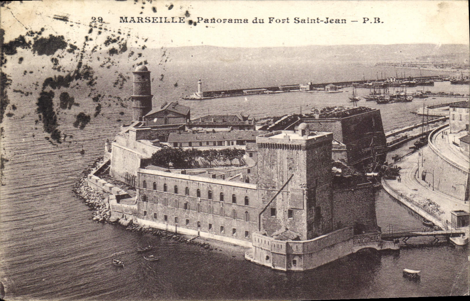 CPA Marseille Panorama du Fort Saint Jean 
