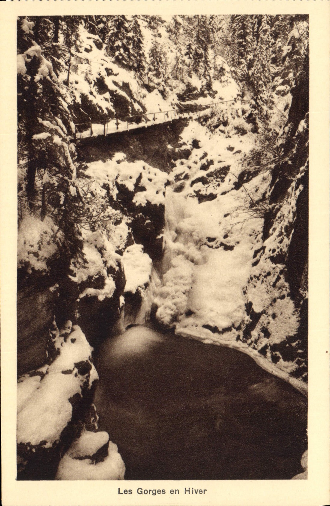 CPA Les Gorges en Hiver Gorges de la Diosaz