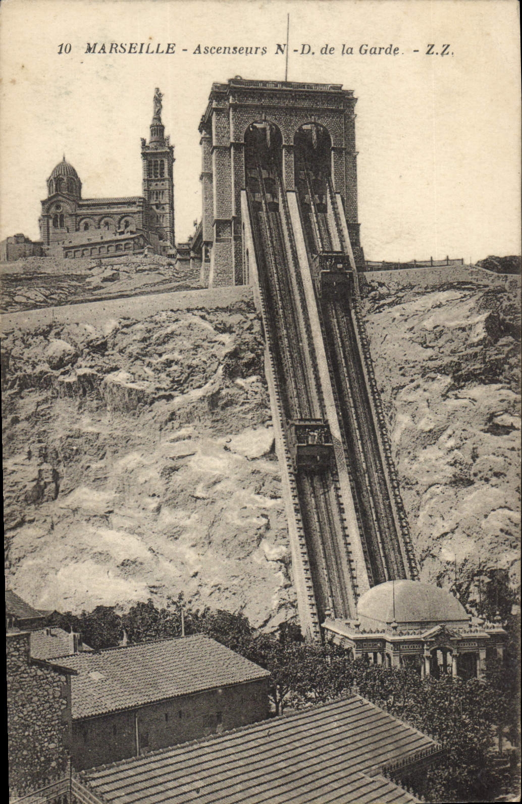 CPA Marseille Ascenseurs N D de la Garde 