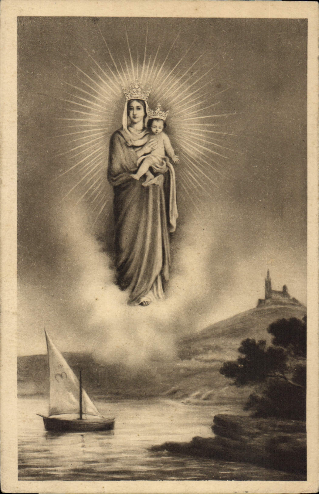 CPA Marseille N D de la Garde Vierge Couronnee 21 Juin 1931 