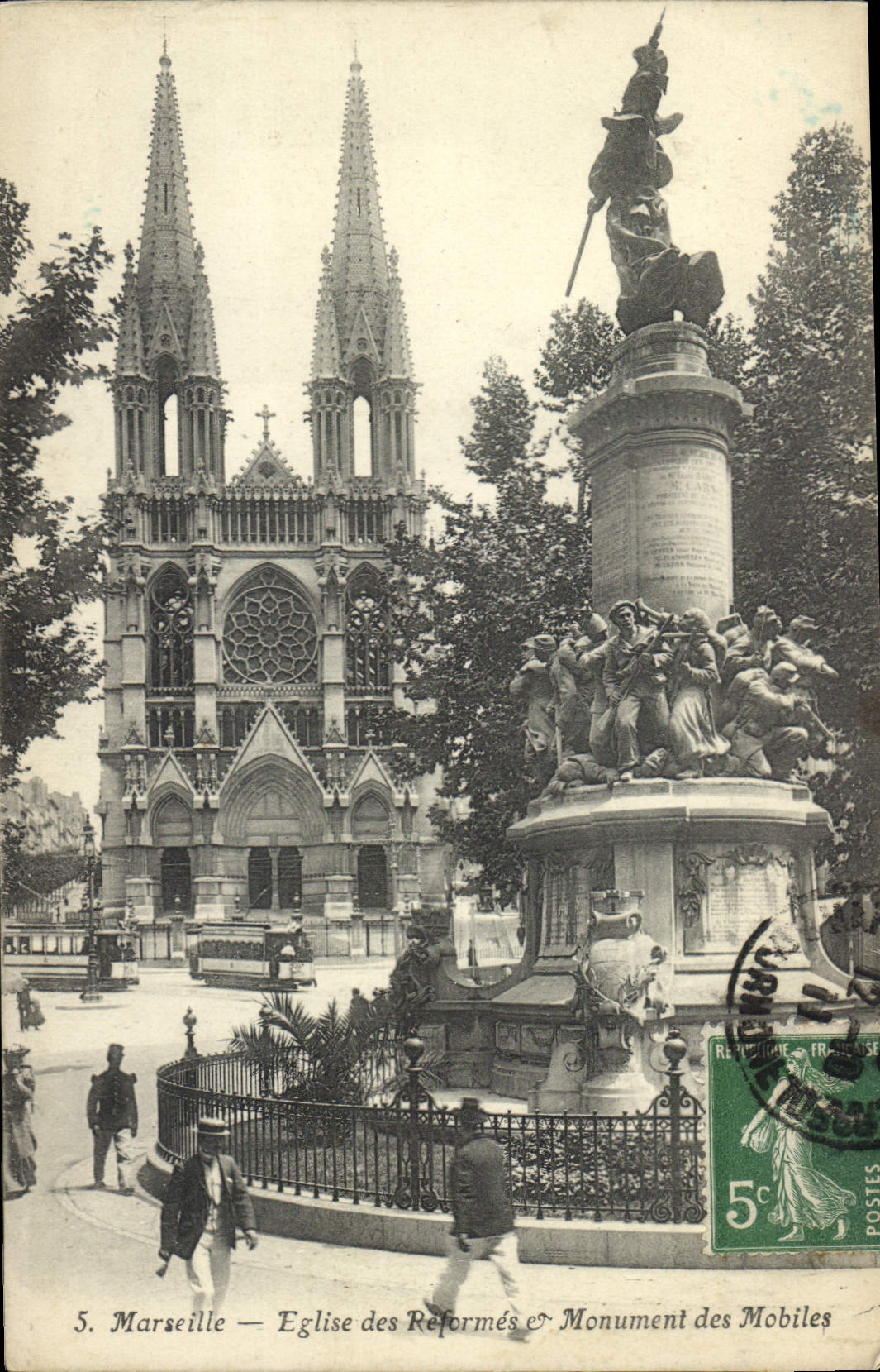 CPA Marseille Eglise des Reformes et Monument des Mobiles 